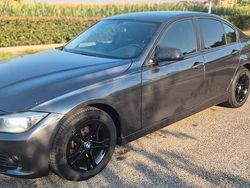 Grigio Usata 2014 BMW 318 Tre volumi | 7900 € (Ottimo prezzo)