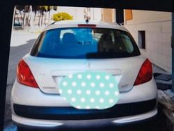 Grigio Usata 2009 Peugeot 207 Tre volumi | 1000 € (Super prezzo)