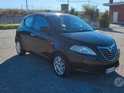 Nero Usata 2012 Lancia Ypsilon Platinum Due volumi | 3550 € (Ottimo prezzo)