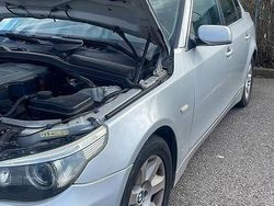 Grigio Usata 2004 BMW 530 Tre volumi | 5000 € (Buon prezzo)