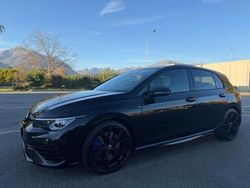 Nero Usata 2022 VW Golf VIII R Tre volumi | 38.800 € (Buon prezzo)