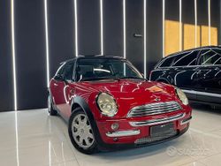 Rosso Usata 2002 Mini Cooper Due volumi | 2500 € (Molto cara)