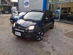 Verde Usata 2023 Fiat Panda Cross Cross Due volumi | 11.800 € (Buon prezzo)