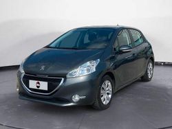 Grigio Usata 2014 Peugeot 208 Access Due volumi | 6700 € (Buon prezzo)