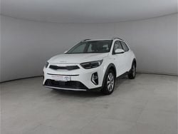 Bianco Usata 2023 Kia Stonic Urban SUV | 14.800 € (Buon prezzo)