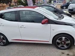 Bianco Usata 2018 Toyota Aygo X-wave Due volumi | 12.000 € (Molto cara)