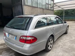 Grigio Usata 2005 Mercedes E320 Station wagon | 1199 €