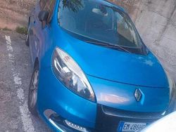 Blu Usata 2012 Renault Scénic III Monovolume | 6350 € (Molto cara)