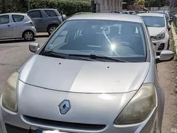 Usata 2010 Renault Clio II Due volumi | 4200 € (Buon prezzo)