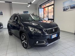 Grigio Usata 2018 Peugeot 2008 Allure SUV | 10.990 € (Buon prezzo)