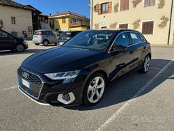 Nero Usata 2022 Audi A3 S-Line Tre volumi | 26.900 € (Molto cara)