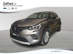 Grigio Usata 2021 Renault Captur Intens SUV | 16.900 € (Cara)