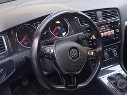 Bianco Usata 2018 VW Golf Tre volumi | 12.500 €