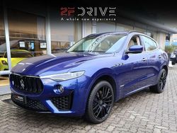 Blu emozione micalizzato Usata 2020 Maserati Levante SUV | 48.900 € (Cara)
