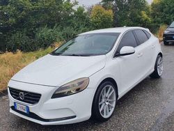 Usata 2013 Volvo V40 Momentum Station wagon | 8500 € (Buon prezzo)