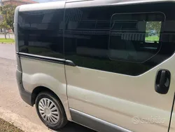 Usata 2005 Opel Vivaro Furgone | 4000 €