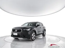 Nero Usata 2023 Volvo XC40 Core SUV | 31.500 € (Ottimo prezzo)