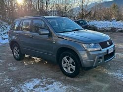 Grigio Usata 2007 Suzuki Grand Vitara Station wagon | 4900 € (Buon prezzo)