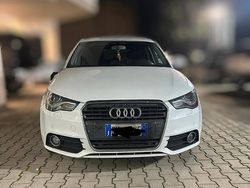 Bianco Usata 2013 Audi A1 Sportback Ambition Due volumi | 10.300 € (Buon prezzo)