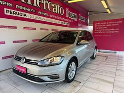 Grigio Usata 2018 VW Golf Highline Tre volumi | 14.400 € (Molto cara)
