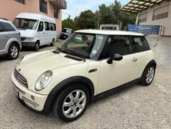Bianco Usata 2006 Mini One D Due volumi | 3400 € (Super prezzo)
