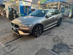 Marrone Usata 2020 Volvo V60 CC Station wagon | 21.900 € (Buon prezzo)
