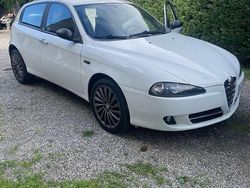 Usata 2008 Alfa Romeo 147 Due volumi | 6000 € (Molto cara)