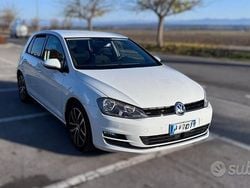 Bianco Usata 2013 VW Golf VII Due volumi | 7500 € (Ottimo prezzo)