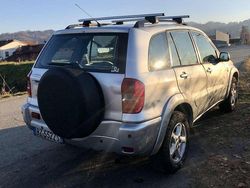 Usata 2002 Toyota RAV4 Sol SUV | 2800 € (Ottimo prezzo)