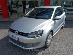 Argento Usata 2010 VW Polo Tre volumi | 6500 € (Buon prezzo)