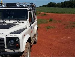 Bianco Usata 2009 Land Rover Defender SUV | 26.500 € (Super prezzo)