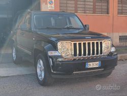 Nero Usata 2009 Jeep Cherokee Limited SUV | 6990 € (Cara)