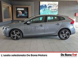 Other Usata 2017 Volvo V40 Business Edition Tre volumi | 11.490 € (Buon prezzo)