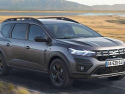 Other Usata 2025 Dacia Jogger Extreme Monovolume | 19.950 € (Buon prezzo)