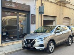 Grigio Usata 2018 Nissan Qashqai SUV | 15.300 € (Buon prezzo)