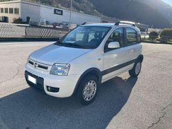 Bianco Usata 2012 Fiat Panda 4x4 Climbing Due volumi | 8000 € (Buon prezzo)