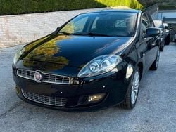 Nero Usata 2010 Fiat Bravo Emotion Due volumi | 2900 € (Buon prezzo)