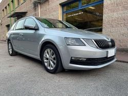 Argento Usata 2019 Skoda Octavia SE Station wagon | 13.200 € (Buon prezzo)