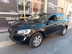 Nero Usata 2015 Volvo XC60 Business Edition SUV | 12.900 € (Buon prezzo)