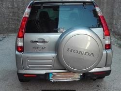 Grigio Usata 2006 Honda CR-V SUV | 2800 €