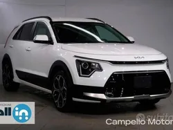Bianco Nuova 2024 Kia Niro Style SUV | 30.700 € (Buon prezzo)
