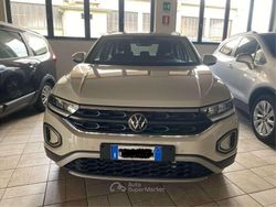 Bianco Usata 2023 VW T-Roc Style SUV | 24.900 € (Buon prezzo)