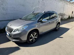 Grigio Usata 2014 Peugeot 2008 Allure SUV | 9450 € (Buon prezzo)
