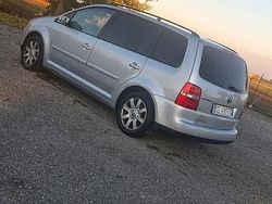Grigio Usata 2004 VW Touran Monovolume | 1700 € (Buon prezzo)