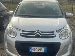 Grigio Usata 2016 Citroën C1 Shine Due volumi | 5600 € (Buon prezzo)