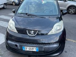 Nero Usata 2006 Peugeot 107 Due volumi | 2300 € (Ottimo prezzo)