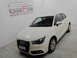 Bianco Usata 2012 Audi A1 Attraction Due volumi | 6800 € (Buon prezzo)