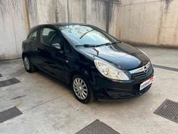 Nero Usata 2009 Opel Corsa Club Tre volumi | 3500 € (Buon prezzo)