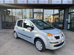 Grigio Usata 2005 Renault Modus SE Monovolume | 4900 € (Buon prezzo)