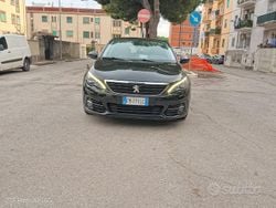 Usata 2017 Peugeot 308 | 9000 € (Ottimo prezzo)